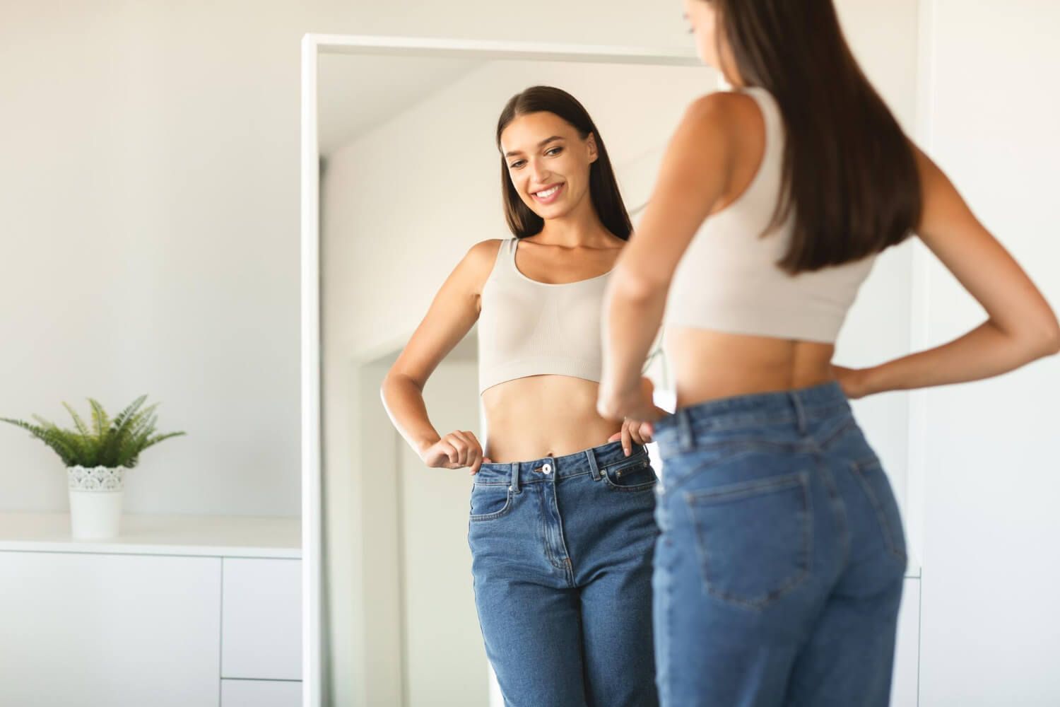 Person preparing a weekly Wegovy® injection at home as part of a clinician-supervised weight-management programme